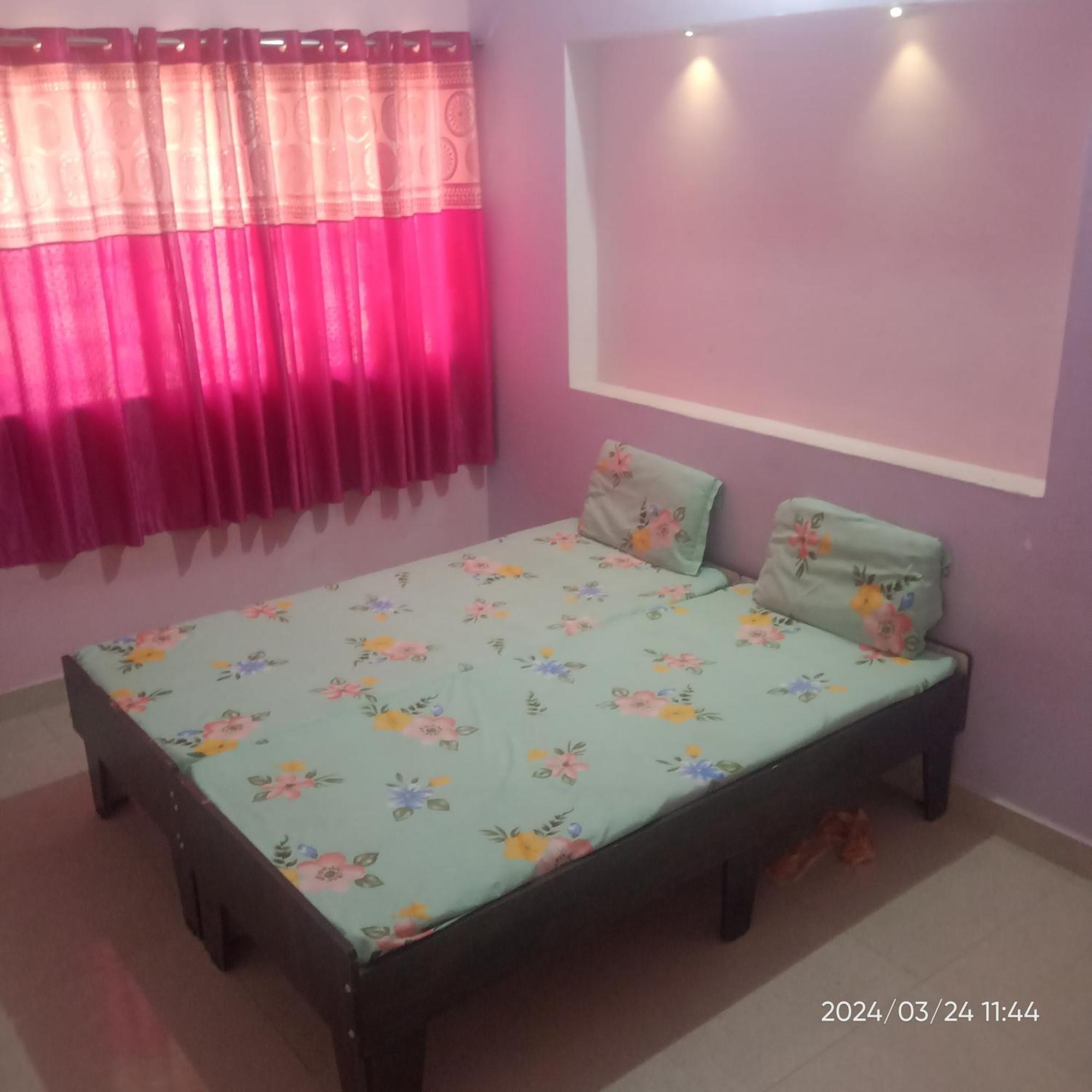 Dwarka Home Stay 2 Only Family ห้อง รูปภาพ