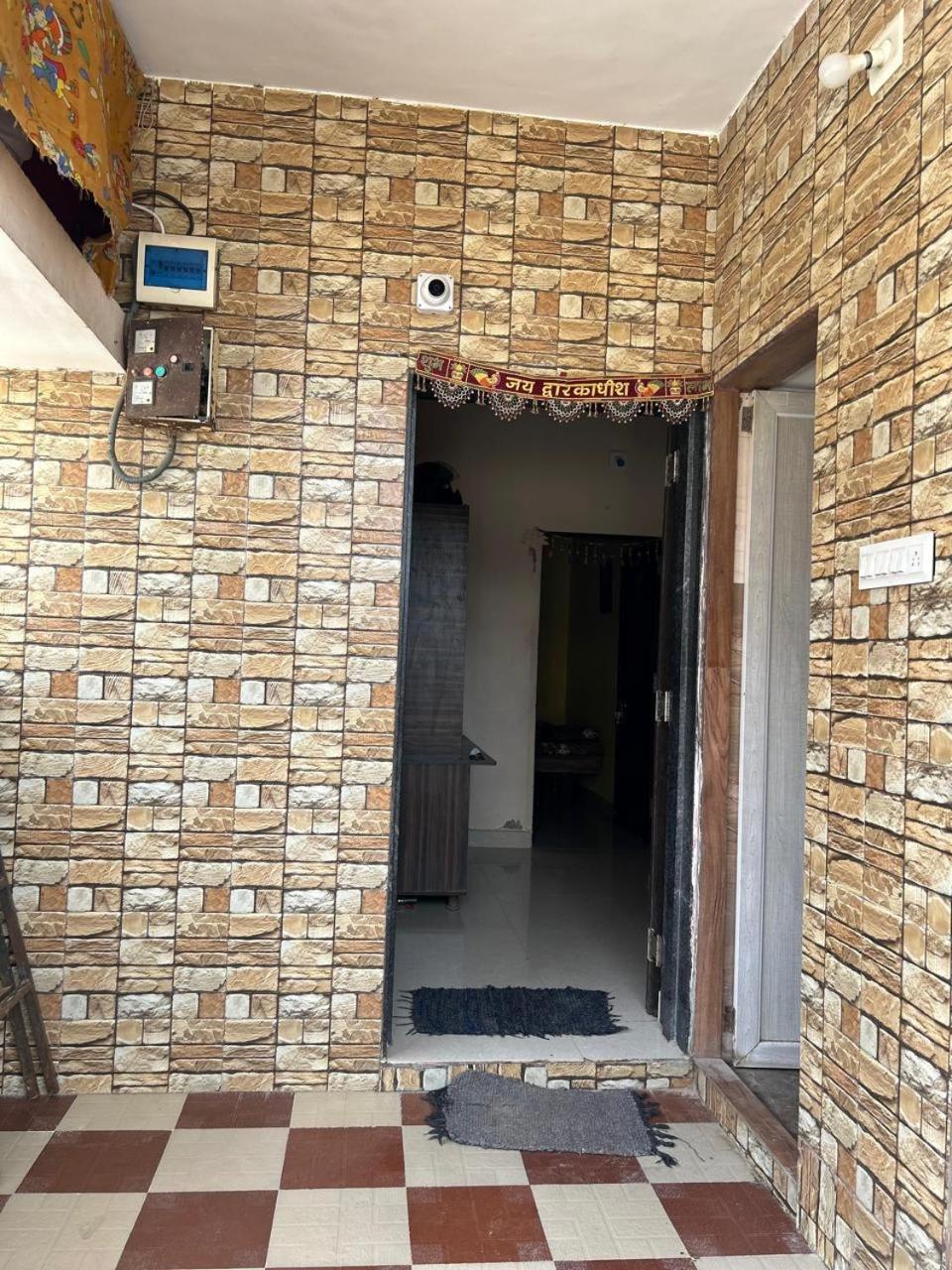 Dwarka Home Stay 2 Only Family ภายนอก รูปภาพ