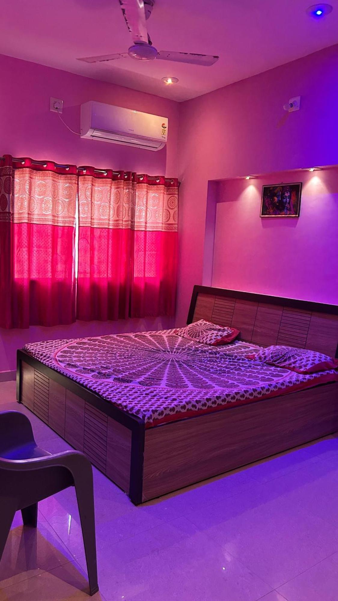 Dwarka Home Stay 2 Only Family ภายนอก รูปภาพ